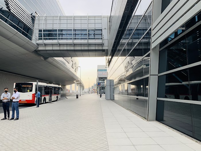 Abu Baker Al Siddique Metro Station platform
