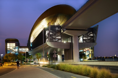Al Furjan Metro Station platform