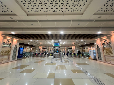 Al Ghubaiba Metro Station platform