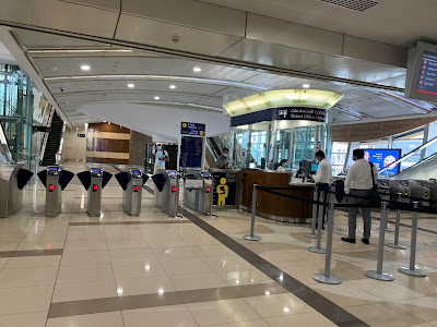 Burj Khalifa / Dubai Mall station entrance